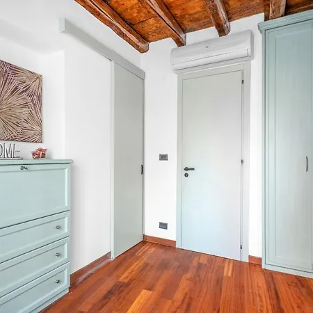 Mos29 - Luxurious - Near The Duomo *
